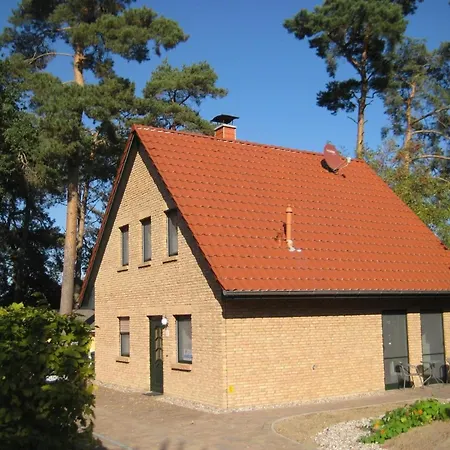 Ruhiges Haus Mit Balkon Und Grossartigem Ausblick Marienfelde